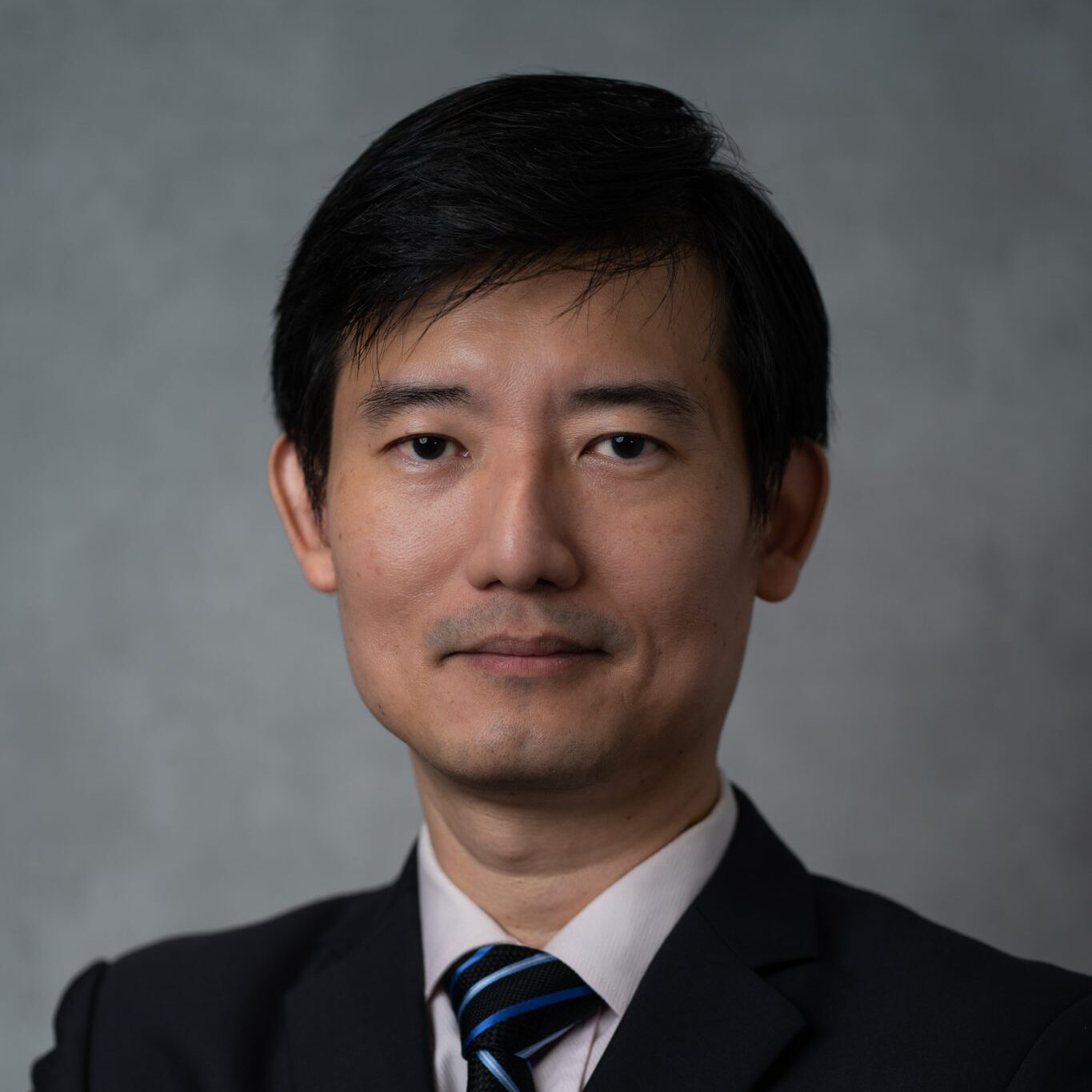 Dr. Edward Tay Dr. Edward Tay